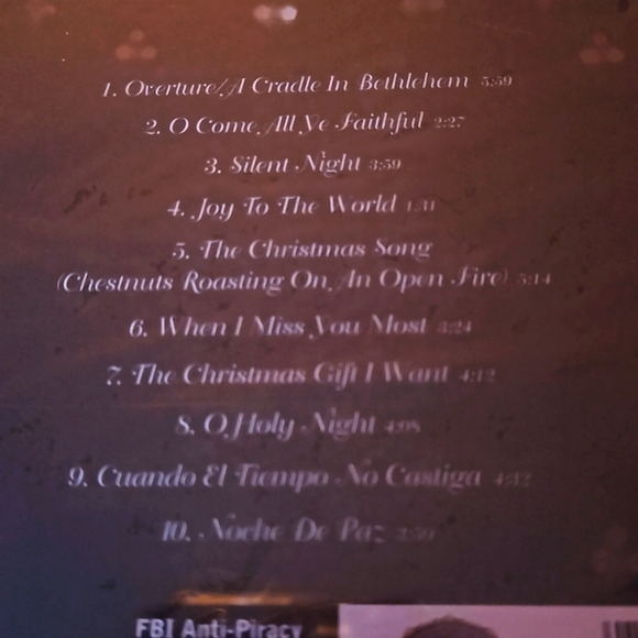 Jon Secada The Gift New Christmas CD - Picture 2 of 3